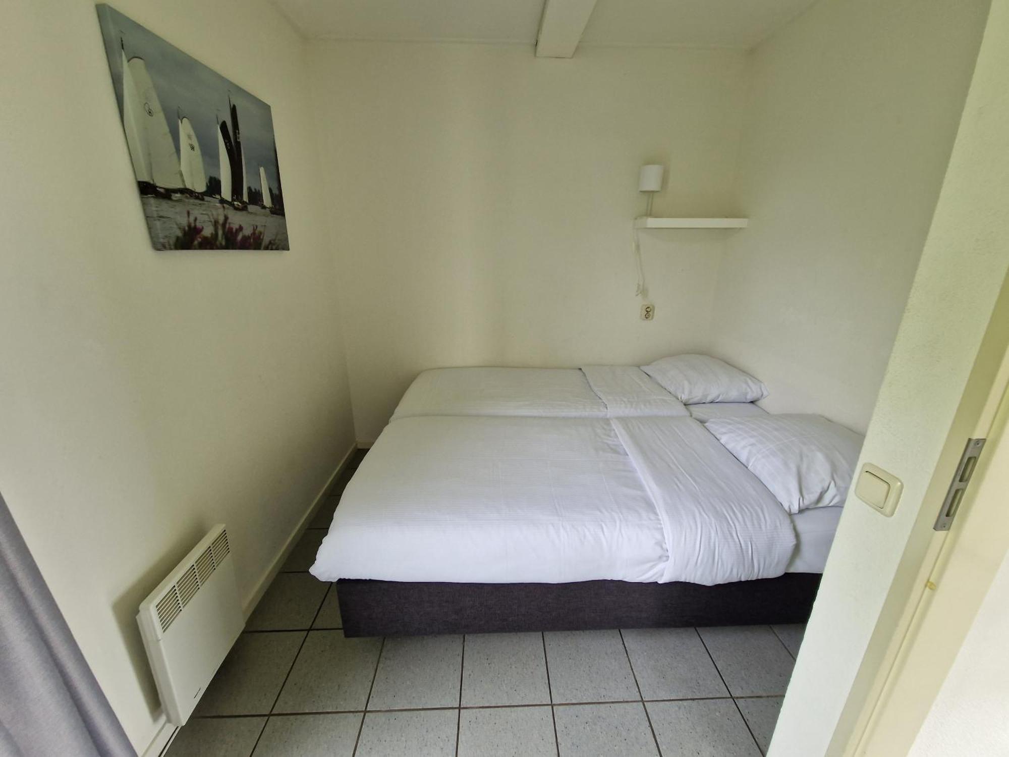 De Rakken Villa Woudsend ภายนอก รูปภาพ