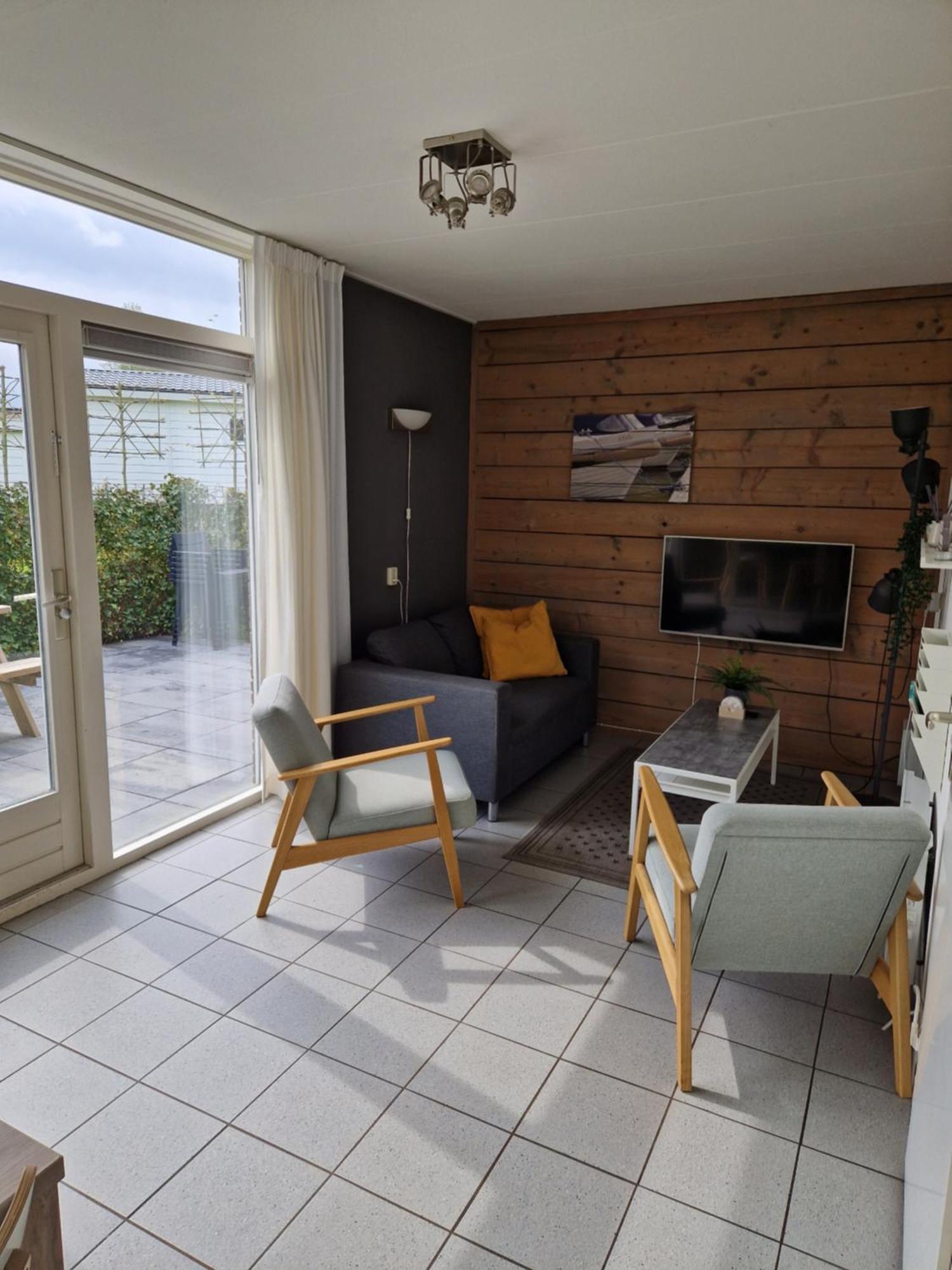 De Rakken Villa Woudsend ภายนอก รูปภาพ